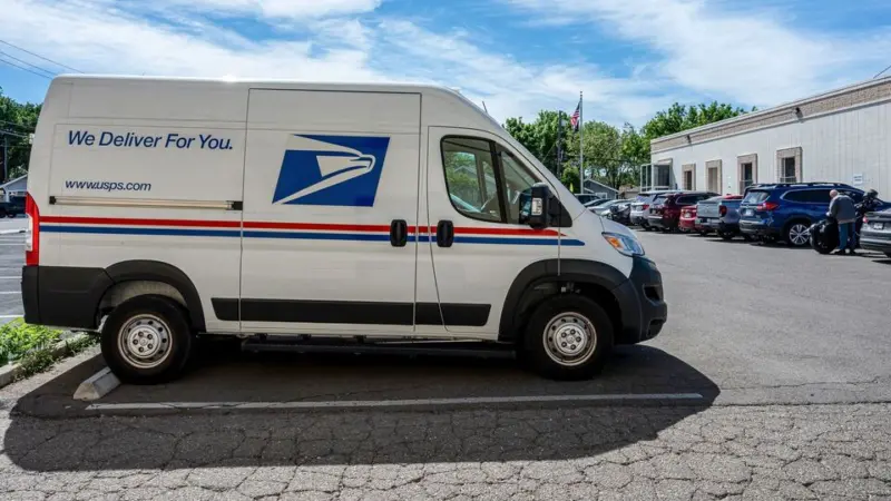 Good Friday 2026 in the US: Are stock markets, banks, postal services open or closed on April 3?