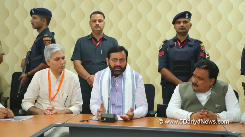 मुख्यमंत्री नायब सिंह सैनी से आढ़ती संगठन के पदाधिकारियों ने  की मुलाकात