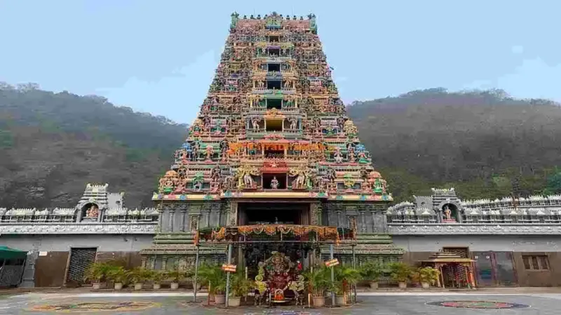 దుర్గగుడి ఘాట్‌రోడ్డు నేటి నుంచి మూసివేత