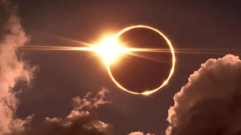 Solar Eclipse: ২০২৬ সালের দ্বিতীয় সূর্যগ্রহণ কবে? ভারতে কি দেখা যাবে? জেনে নিন বিস্তারিত