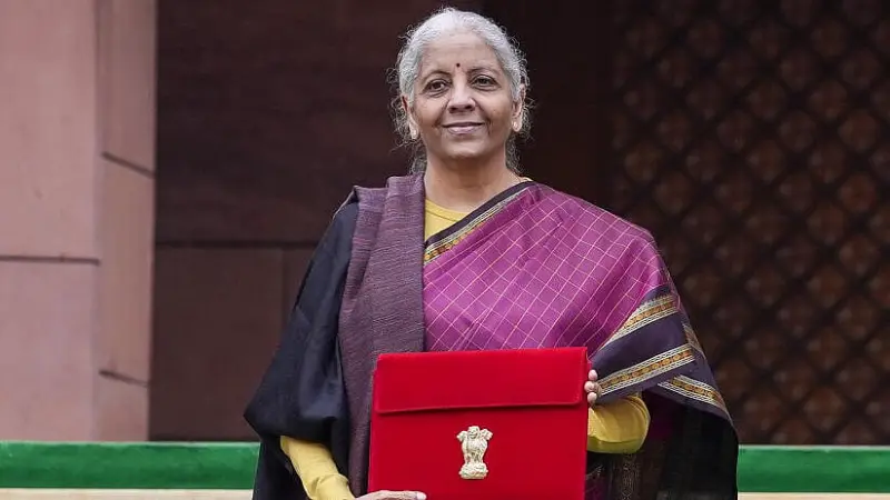 ದಾಖಲೆಯ ಸತತ 9ನೇ ಬಜೆಟ್ ಮಂಡಿಸಿದ ನಿರ್ಮಲಾ ಸೀತಾರಾಮ‌ನ್: ಇವರೇ ಮೊದಲು