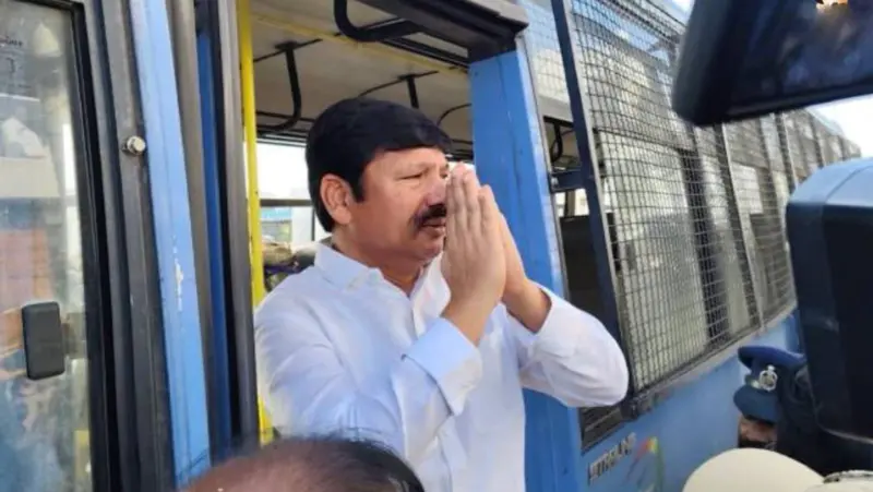 Jogi Ramesh Arrest, Outdated Sympathy & Caste Tactics