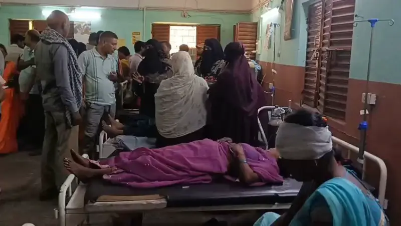 سڑک حادثے میں 11 افراد زخمی ، 4 افراد کو رمس میں داخل کرایا گیا