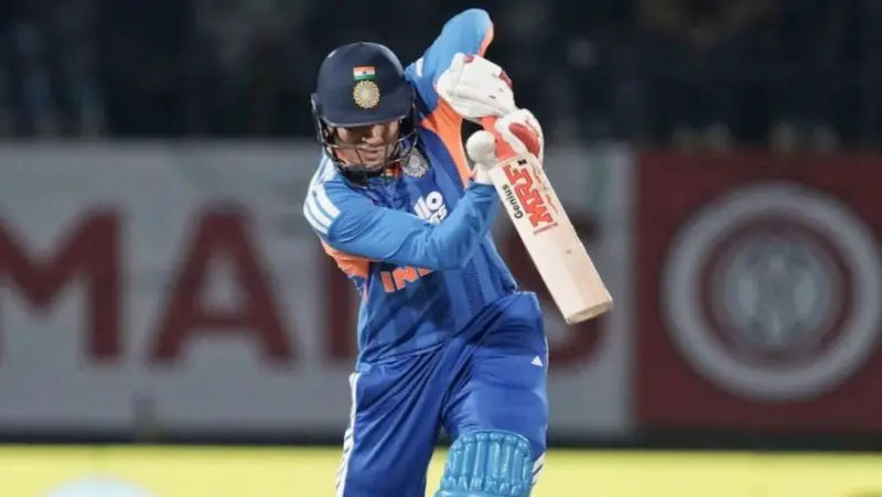 Gill's Century Turns IPL Playoff Into Record-Breaking Spectacle
