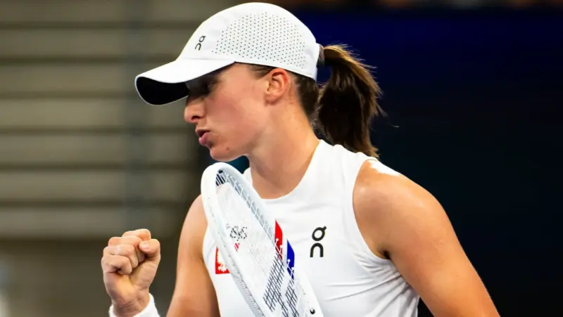 "Change Your Coach"- Tennis Fans Urge Iga Swiatek to Sack her Staff After Inconsistent Start to 2026