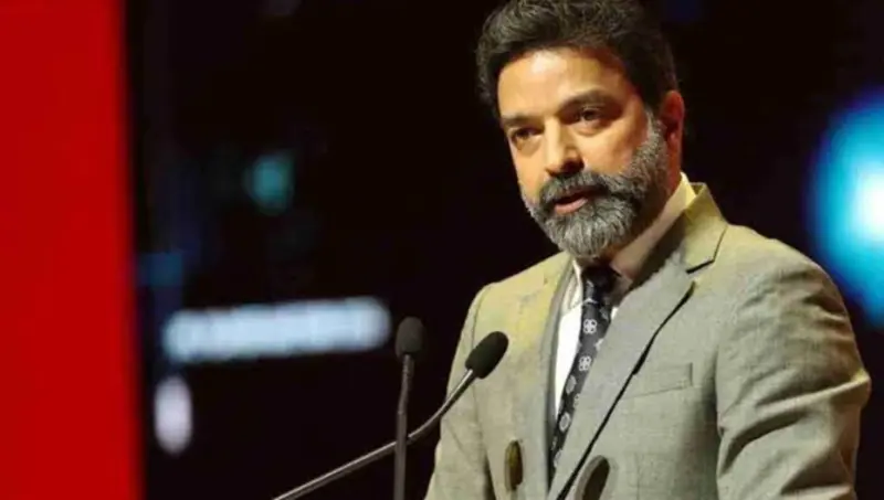 Focus On Game, Not Social Media, IPL Chairman Says Citing Virat Kohli As An Example