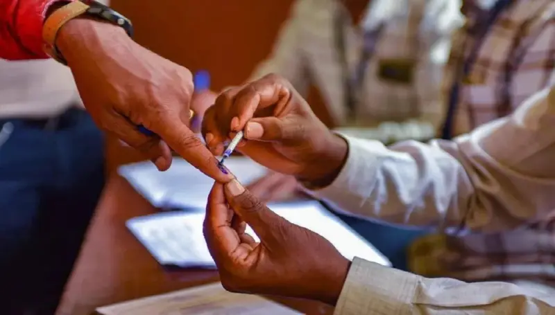 "অসমে ভোটের ডঙ্কা! বিকেল থেকেই স্তব্ধ প্রচার"-শুরু ৪৮ ঘণ্টার 'নীরবতা পর্ব'- কড়া নির্দেশ কমিশনের