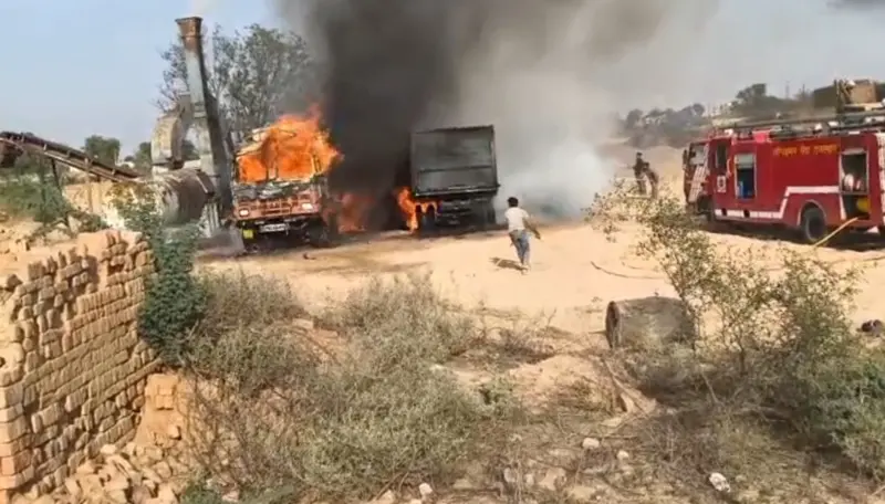Massive fire at road construction plant near Lalgarh military station, trucks gutted