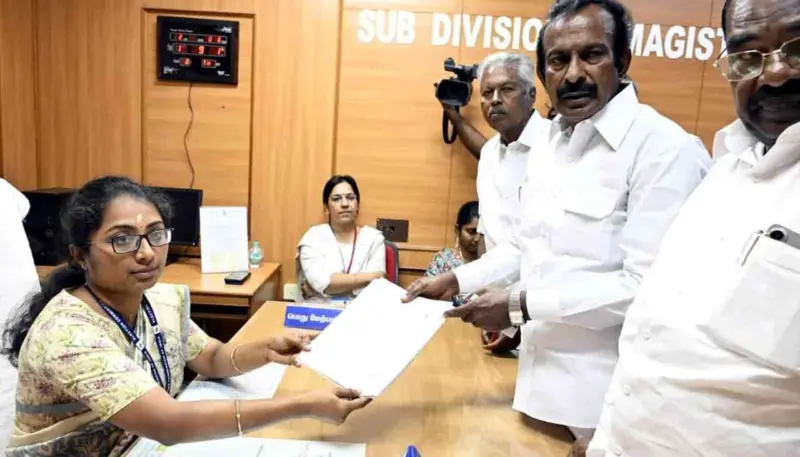 'அதில் நாங்கள் தலையிட  மாட்டோம்'-குற்றச்சாட்டுகளை மறுத்த முத்துசாமி