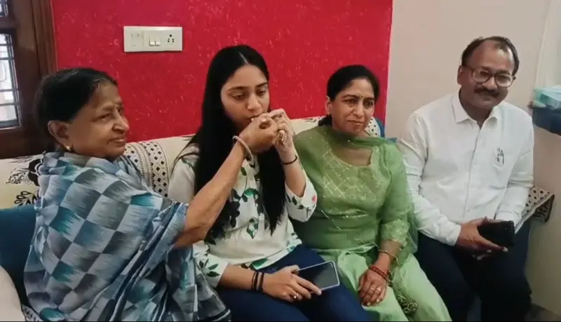 Panipat girl Shreya brings laurel by bagging 114th rank in UPSC exam