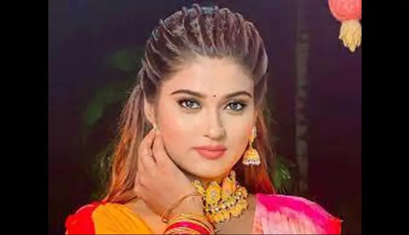 अभिनेत्रीचा संशयास्पद मृत्यू; बलात्कार झाल्याचा आईचा आरोप.