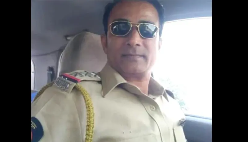 नाशिकमध्ये पोलिस ठाण्यातच पोलिसकाकाची आत्महत्या.