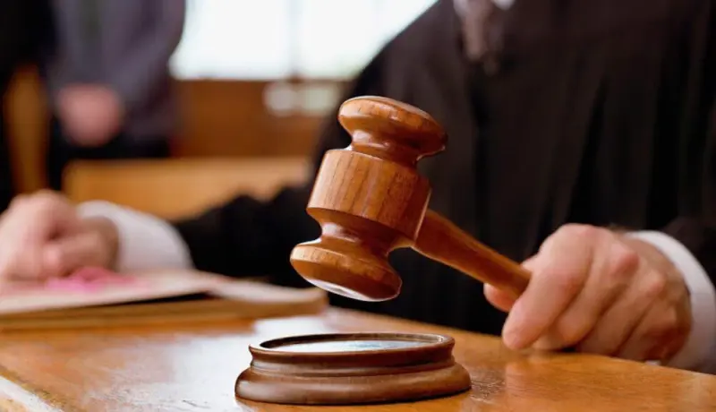 'सदरक्षणाय खलनिग्रहणाय'चा अर्थ कळतो का? उच्च न्यायालयाने पोलिसांना खडेबोल.