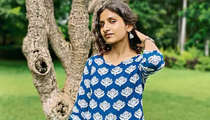 सोलापूर! MBBSचे शिक्षण घेणाऱ्या साक्षीने टोकाचा निर्णय का घेतला.