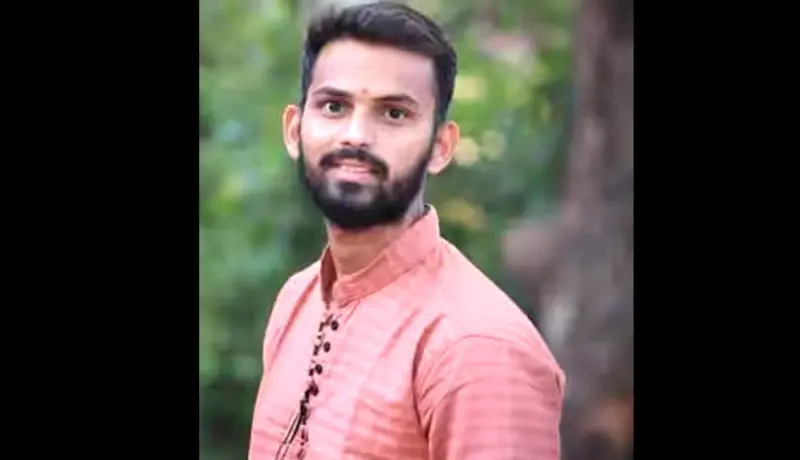 पोलिसाचे स्वप्न राहिले अधुरे; प्रेयसीला व्हिडिओ कॉल केला अन्.