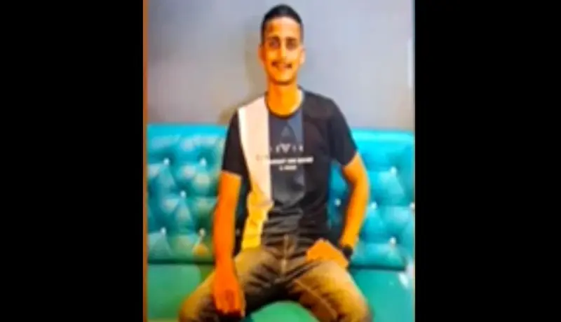 पुणे पोलिस दलातील कर्मचाऱ्याची गळफास घेत आत्महत्या.