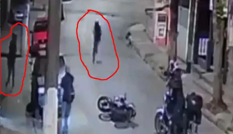 Video: पोलिसकाकाने 'ऑन द स्पॉट' लावला चोरट्यांचा निकाल.