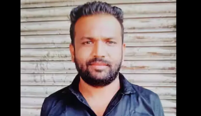 पुणे शहरात गुंडाची हत्या; टोळक्याने पाठलाग करून ठेचलं.