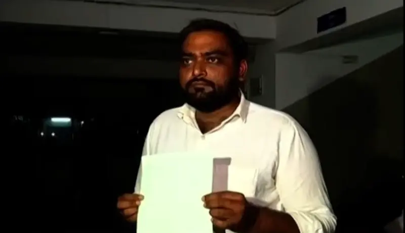 AAP नेता ने चुनाव टिकट के लिए मांगे 18 लाख, उम्मीदवार को दिया फर्जी टिकट
