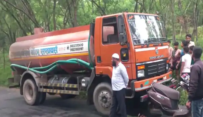 पुणे शहरात पुन्हा अल्पवयीन मुलाकडून अपघात; टँकरनं अनेकांना उडवले.
