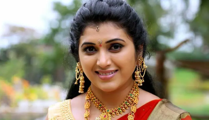 प्रसिद्ध अभिनेत्रीचा भीषण अपघातात जागीच मृत्यू.