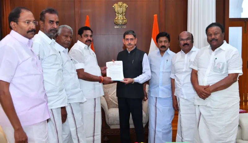 போதைப்பொருளை தடுக்க நடவடிக்கை: ஆளுநரிடம் எடப்பாடி மனு!