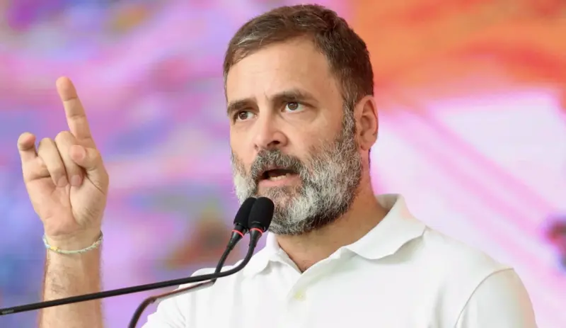 भारताची परराष्ट्र नीती अमेरिकेच्या दबावाखाली - राहुल गांधी