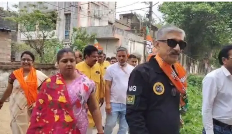 Allegations Against BJP Candidate for Misusing NSG Uniform in Bengal Elections