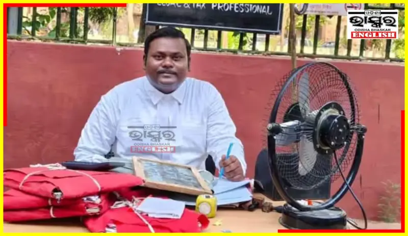 Vinod Suryavanshi: Panchayat's Surprise Face Who Fought Caste and Casting Bias