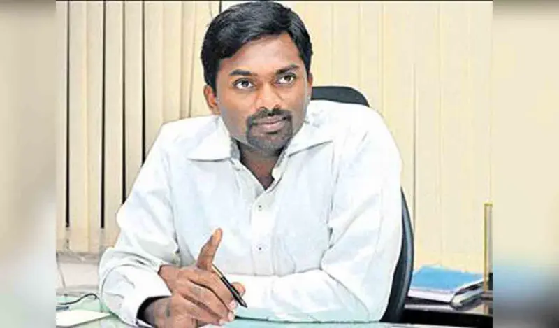 HC suspends CAT order allocating IAS officer Ronald Rose to Telangana cadre