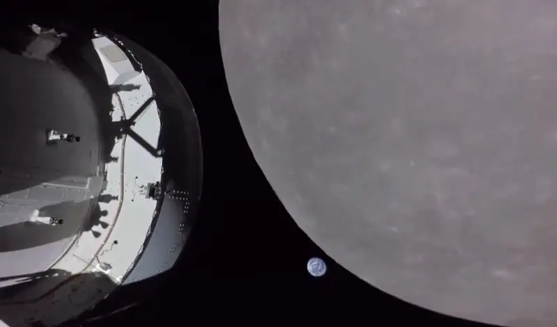 Artemis II: चांद से पीछे से गुजरा स्पेसक्राफ्ट और हो गया ब्लैकआउट...टूटा अपोलो 13 का रिकॉर्ड