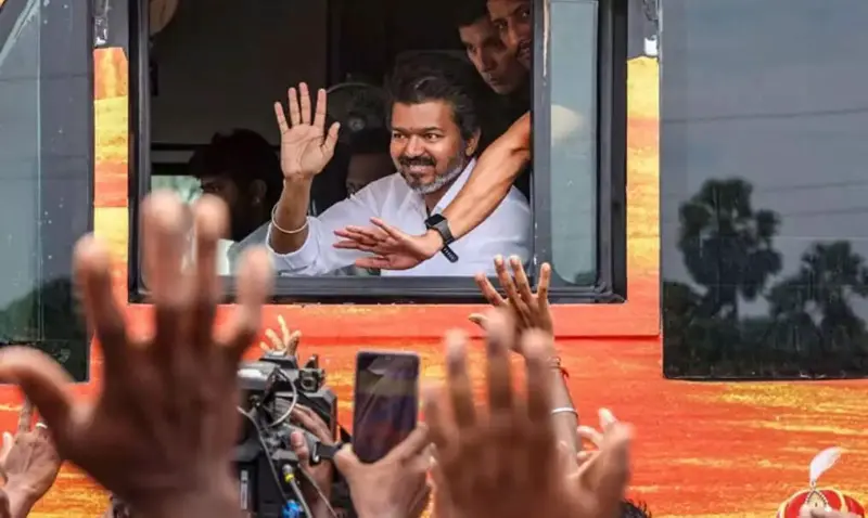 காரைக்குடியில் சீமானுக்கு பெரும் சரிவு... 3-வது இடத்திற்கு தள்ளப்பட்ட நாதக ஒருங்கிணைப்பாளர்!