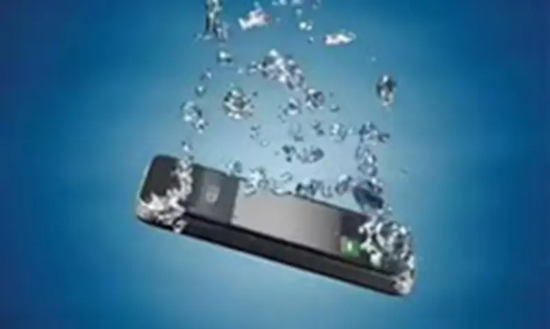 Did your phone fall into water? Instead of panicking, do this to avoid serious damage.