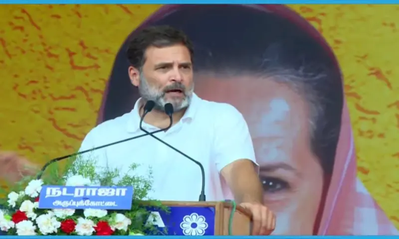 "தமிழ்நாட்டின் கோரிக்கையை பிச்சை என்கிறார்கள்" : நெல்லையில் ராகுல் பிரச்சாரம்!