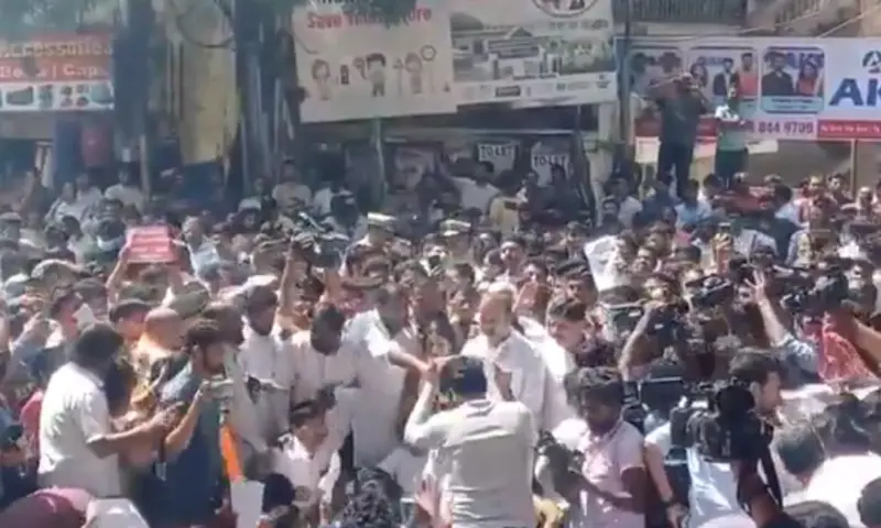 Group-1 protests take political turn as Bandi Sanjay stages sit-in at Ashok Nagar