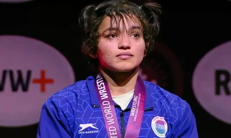 Asian Wrestling C'ships: Meenakshi Goyat bags women's 53kg silver medal