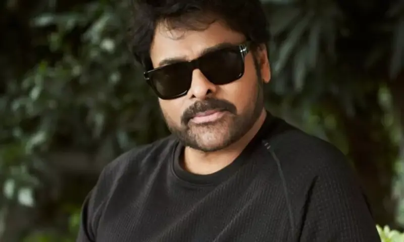 Bollywood's Senior Star Joining Hands With Chiranjeevi