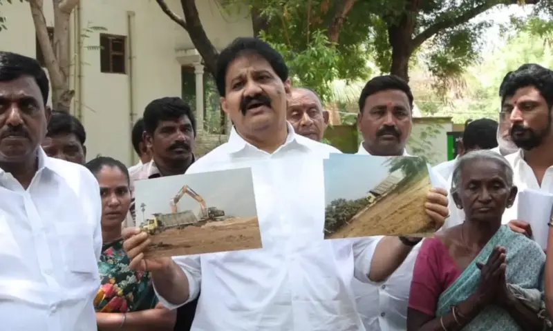 Proddatur: ఎమ్మెల్యే కొడుకే ఇసుక మాఫియా డాన్.. కలెక్టర్కు వినతి