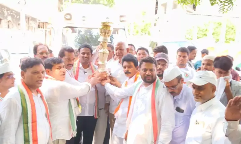 Adilabad: అదిలాబాద్ లో రాజీవ్ గాంధీ జ్యోతి యాత్రకు ఘన స్వాగతం