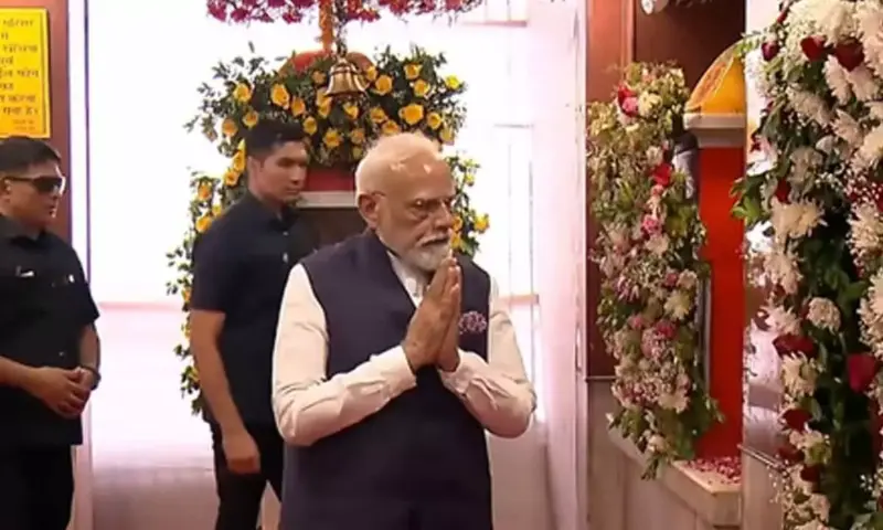 PM Modi offers prayers at Maa Daat Kali temple ahead of Delhi-Dehradun expressway inauguration