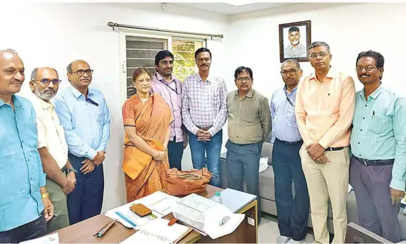 CRRI team studies road infra in Amaravati | Dailyhunt