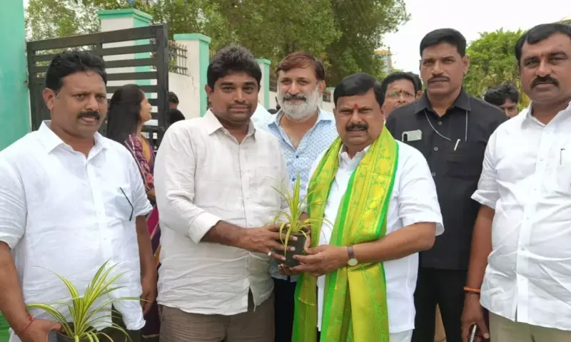 Kondamallepally: ఎమ్మెల్యే బాలు నాయక్ పర్యటన అభివృద్ధి పనుల జోరు!