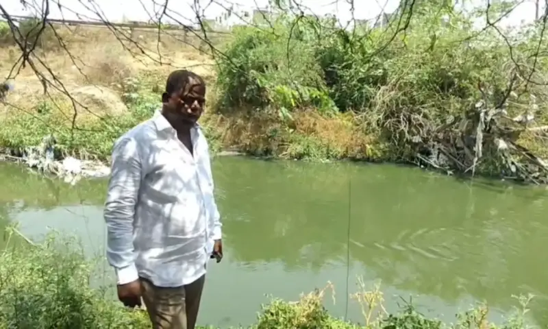 Patancheru: మొసలి కలకలం.. ప్రాణాలు అరచేతిలో పెట్టుకున్న కాపరులు!