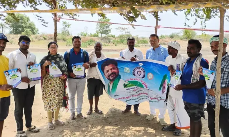 Thoguta: జప్తిలింగరెడ్డిపల్లిలో శాస్త్రవేత్తల రైడ్.. రైతులకు బంపర్ ఆఫర్!
