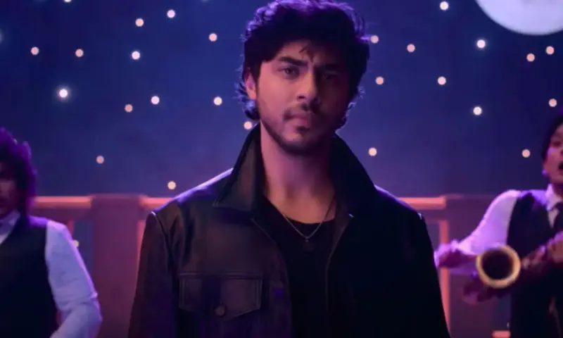 Aryan Khan Gives Tough Fight In Joota Churai Ritual At Best Friend's Wedding. Impressive!