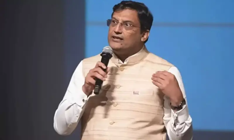 Small towns, villages driving surge in SIP accounts: HDFC AMC CEO