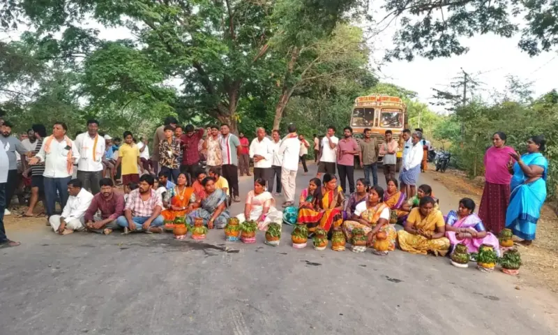 Peddapalli: బోనాల ఉత్సవాల్లో దళిత మహిళలపై వివక్ష!