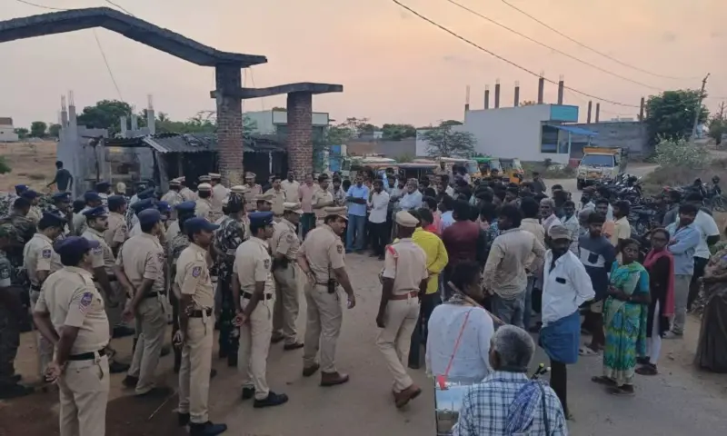 Suryapet: సూర్యాపేటలో పోలీసుల భారీ కార్డన్ అండ్ సెర్చ్