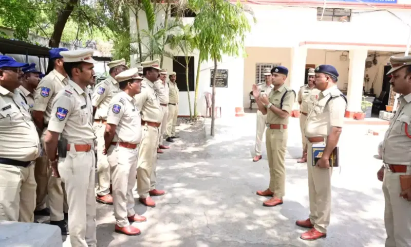 Adilabad: క్రూరంగా పశువుల తరలిస్తే అంతే సంగతులు అదిలాబాద్ ఎస్పీ వార్నింగ్