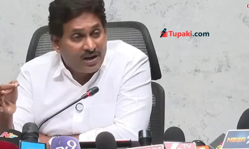 చంద్రబాబు బెదిరించారు.. ఆ తర్వాత నాన్న చనిపోయారు! జగన్ తీవ్ర వ్యాఖ్యలు